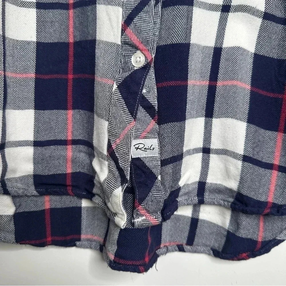 Rails Hunter White Navy Cranberry Button Down Shirt Size XS - Picture 4 of 8
